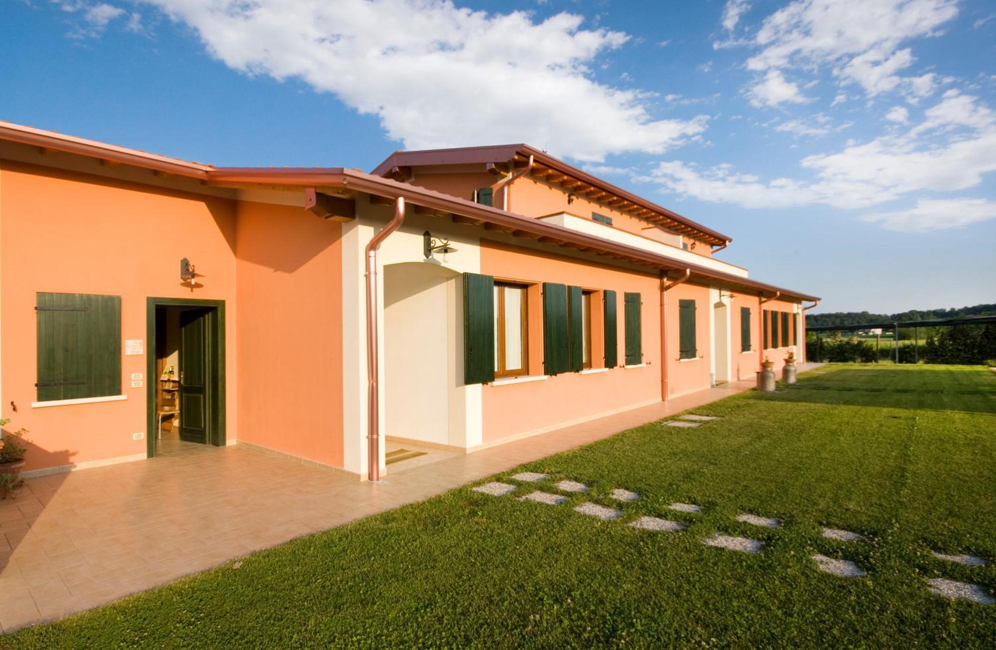 Agriturismo Cascina Roveri Monzambano Buitenkant foto